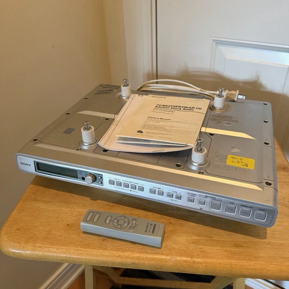 Sony ICF-CD553RM Under Cabinet Kitchen CD Clock Radio Works Legs Manual Remote